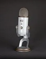 Blue Yeti Vintage White